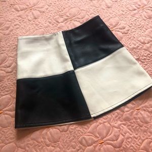 UNIF black and white retro mini skirt